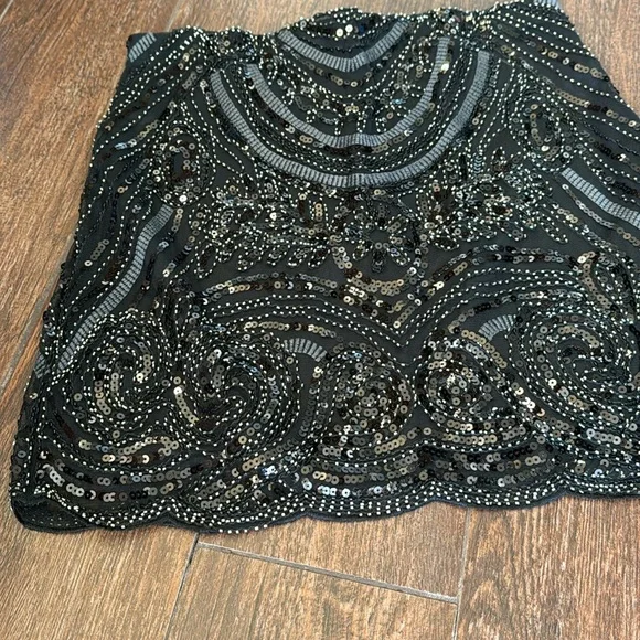 New Endless Rose Sequin Mini Skirt Size M - Picture 3 of 11
